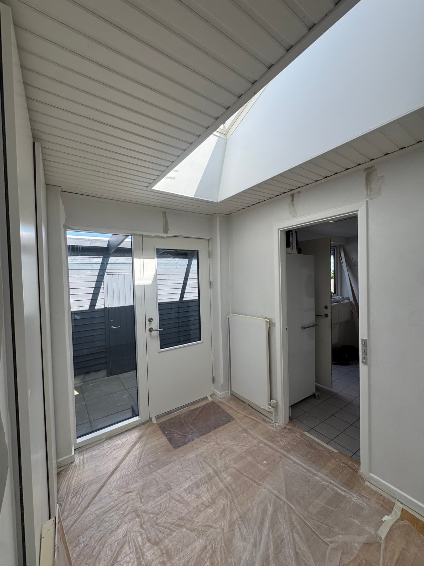 Entré under afdækning og klargøring